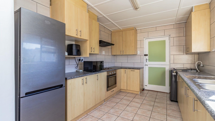 3 Bedroom Property for Sale in De Kelders Western Cape
